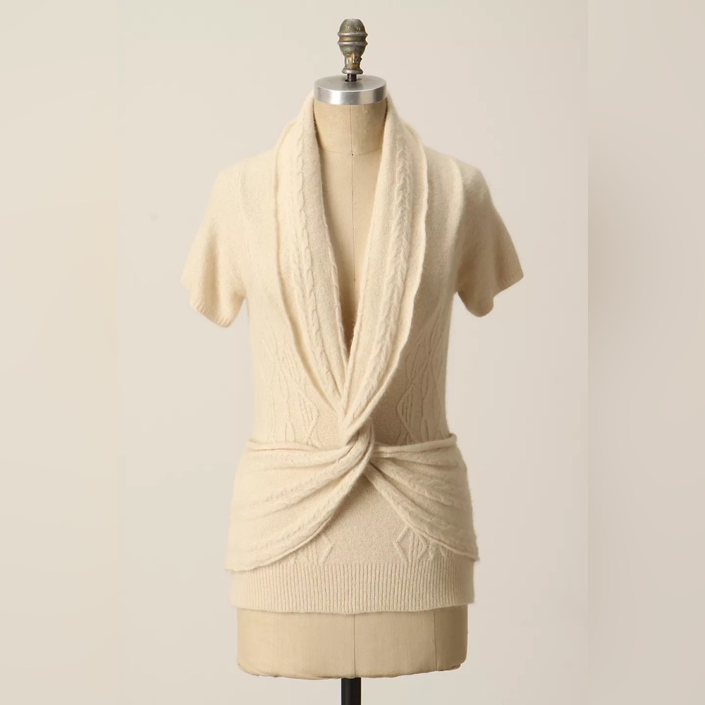 Anthropologie ivory double twist sweater